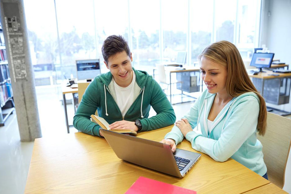 Online universities and resources students should know about